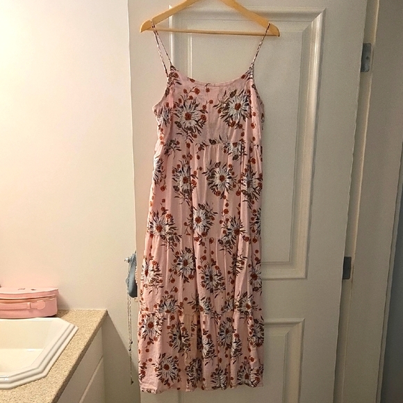 dip Dresses & Skirts - Floral Pink Sleeveless Dress